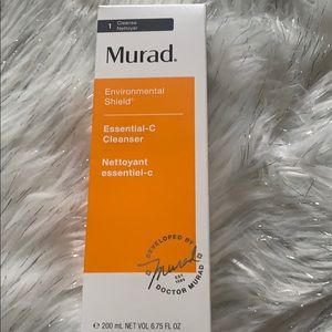 Mitad Essential C cleaner